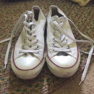 White Converse with red and blue detail